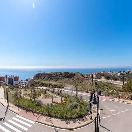 Charming With Ocean View Apartment Fuengirola