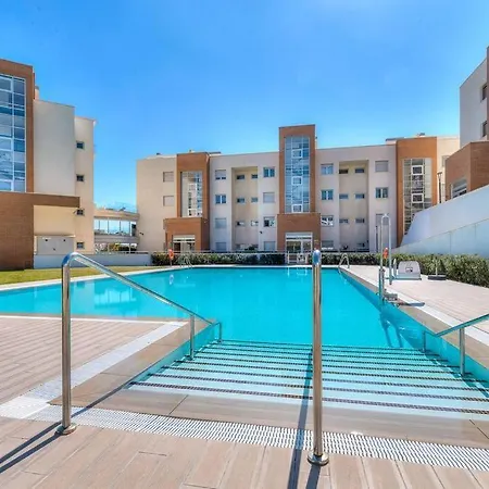 Charming With Ocean View Apartment *